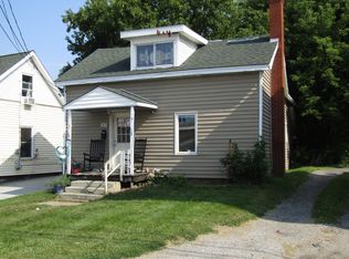 37 Hudson St, Saint Albans, VT 05478