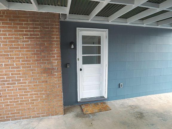 4th image of 1016 Georgia Ave