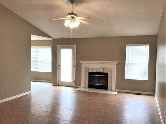 5th image of 675 Linn Ct