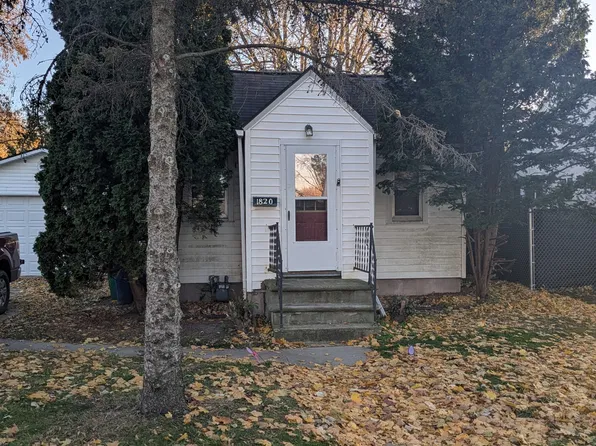 1820 Harold St, Green Bay, WI 54302