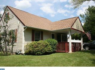 2650 Columbia Ave, Willow Grove, PA 19090