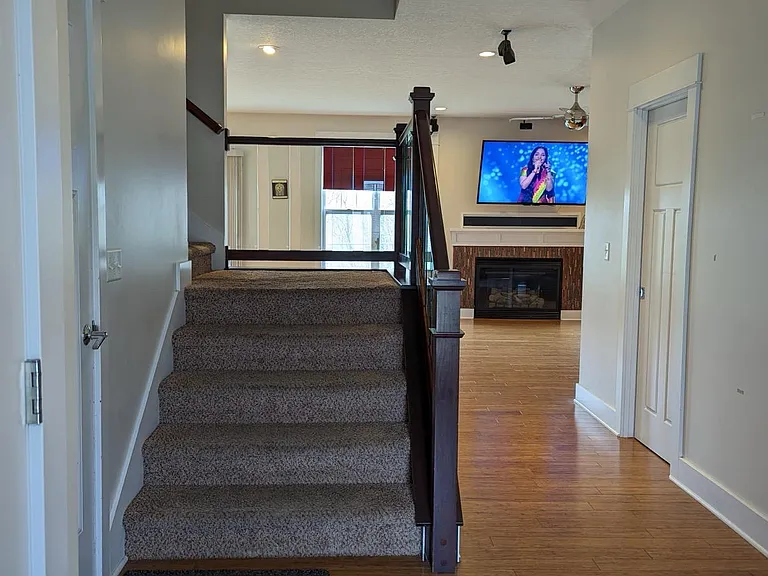 3877 Sparrow Ct — Photo 7