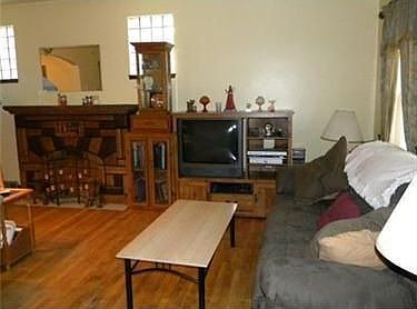 5th image of 12710 Virginia Ave