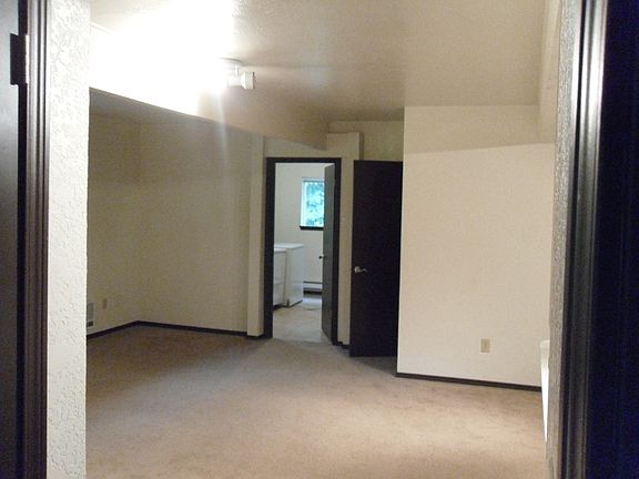 4th image of 21530 Marine Dr