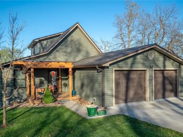 214 Lake Viking Ter, Gallatin, MO 64640