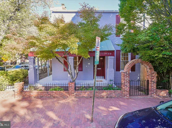 813 G St NE, Washington, DC 20002