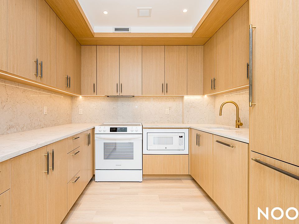 1st image of 525 Pacific St #807