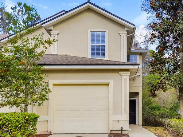 7911 Melvin Rd, Jacksonville, FL 32210