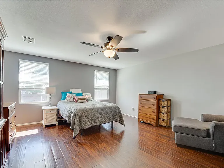 605 Cottondale Ln — Photo 16