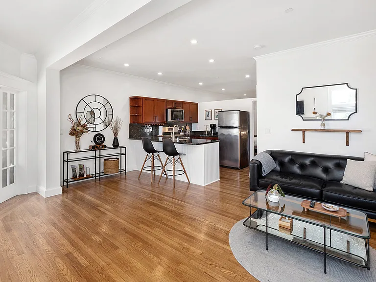2621 Divisadero St #5 — Photo 6