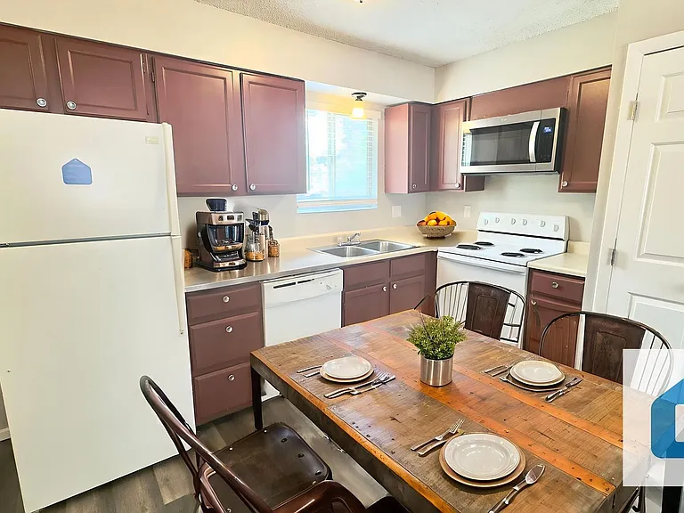 2609 E Dale St. — Photo 10