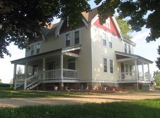 1752 Jay Rd, Belgium, WI 53004