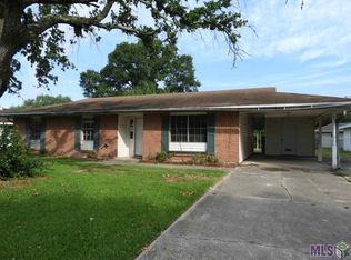 2494 Saint Simon Dr, Donaldsonville, LA 70346