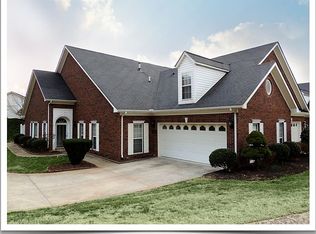 1135 21st Ave NE, Hickory, NC 28601