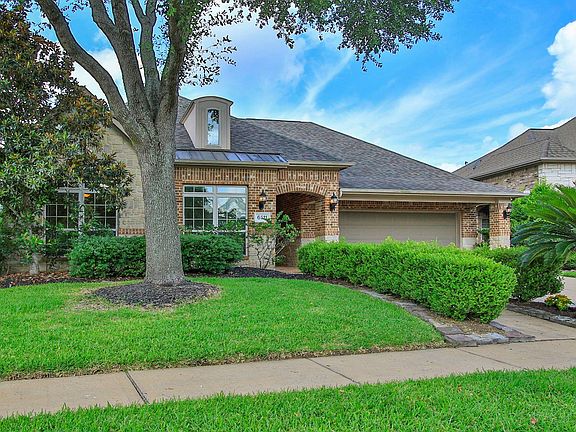 3rd image of 6511 Carrizo Fall Ct