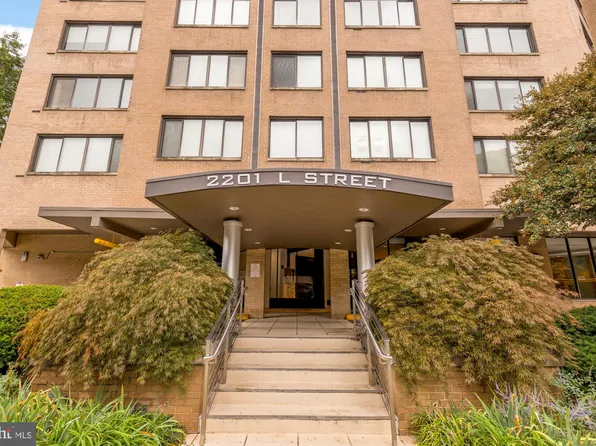 2201 L St NW APT 418, Washington, DC 20037