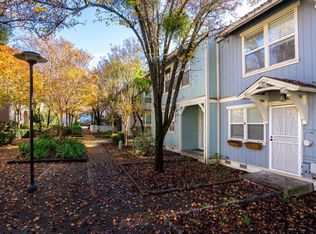 308 Taylor View Dr, Santa Rosa, CA 95404