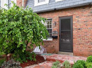 2168 N Brandywine St, Arlington, VA 22207