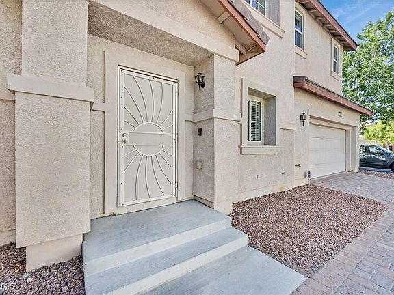2nd image of 1231 Appaloosa Hills Ave