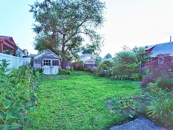 5th image of 118 Barnard Ave