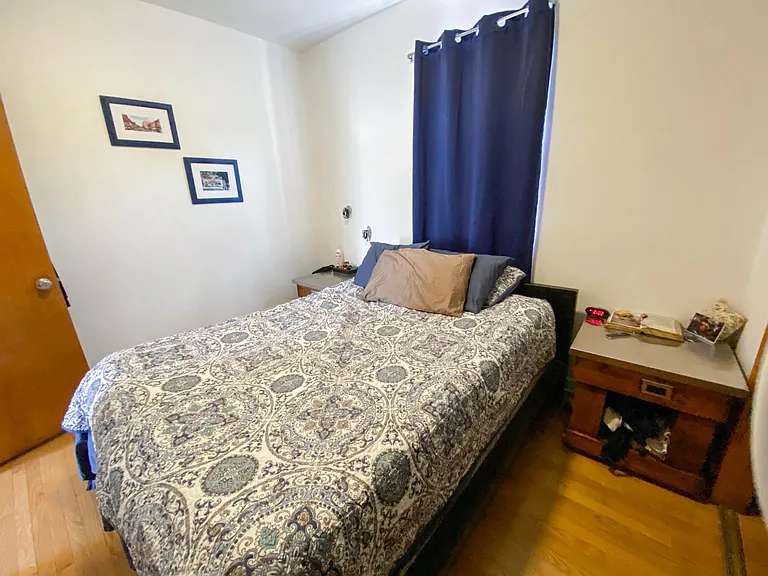 2642 W Cortland St #3 — Photo 9