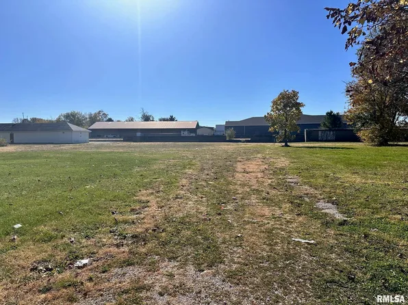 133 E Wolcott St, Jacksonville, IL 62650