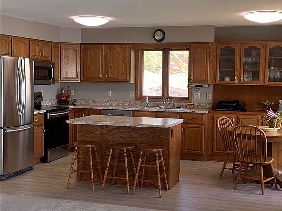 4th image of 605 Chautauqua Park Dr APT 4