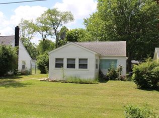 916 Arthetta St, Michigan Center, MI