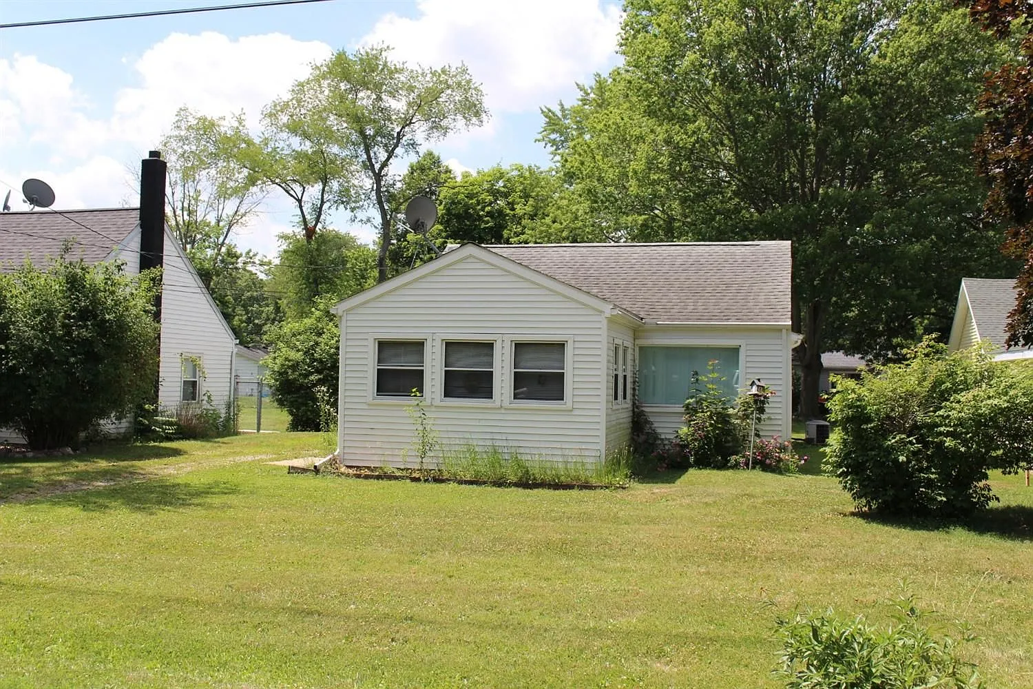 916 Arthetta St photo 1