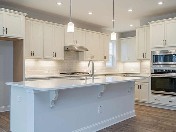 The Glenwood - Kitchen