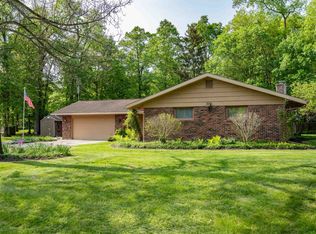 1347 W Beech St, Warsaw, IN 46580