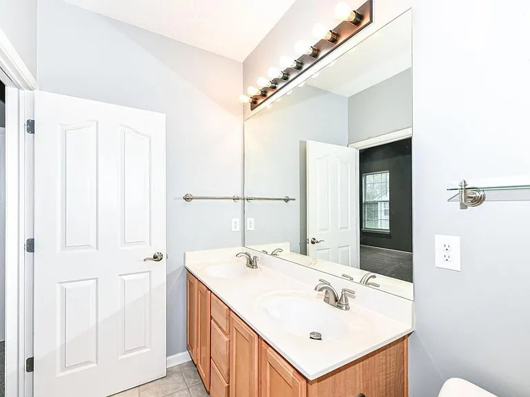 12690 Leah Ln — Photo 25