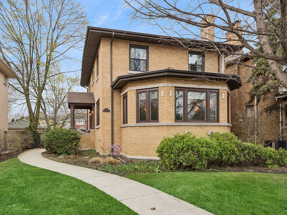 1st image of 943 N Oak Park Ave