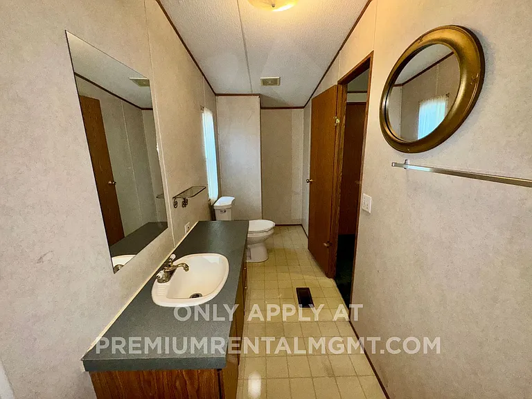 641 Bayou Dr — Photo 18