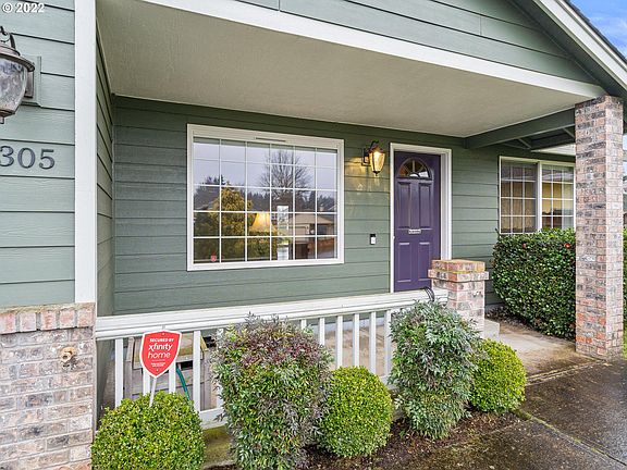 2nd image of 6305 NE 44th Cir