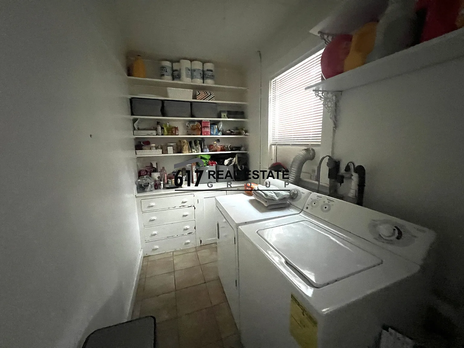 4 bed, 1600 sqft, $4,300 — Photo 3