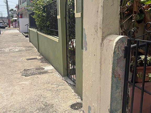 3rd image of 2055 HAYDEE REXACH STREET