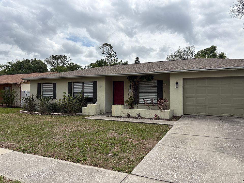 1st image of 4714 Fox Hunt Dr