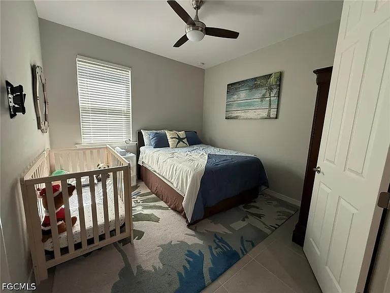 3916 King Edwards St — Photo 9