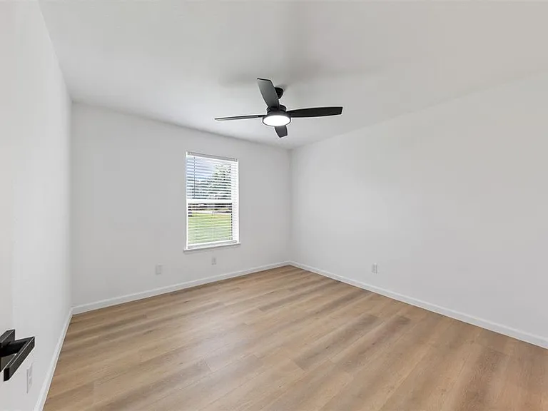 815 Lyle West Ave #C — Photo 8
