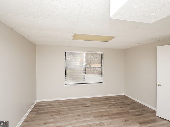 3rd image of 1062 Buckboard Ct