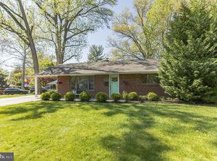 252 Memorial Ave, Haddonfield, NJ 08033