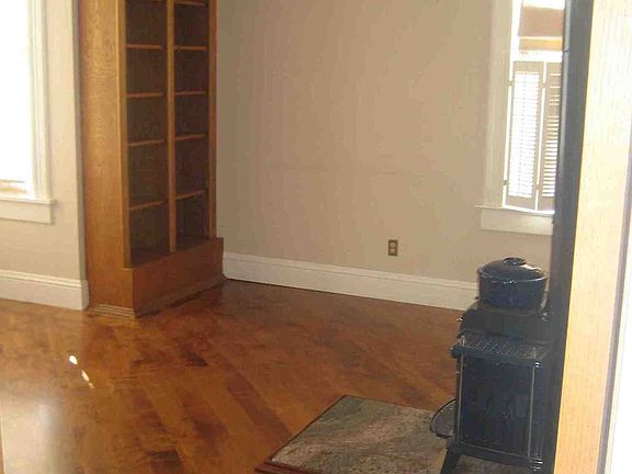 Downstairs Bed Or Library