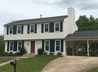 210 N Cameron St, Sterling, VA 20164