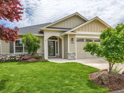 318 Kansas Dr, Medford, OR, 97504