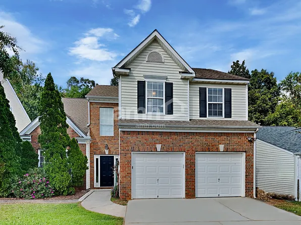 35 Greens Ct, Newnan, GA 30265