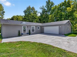 1134 County Route 12, Pennellville, NY 13132