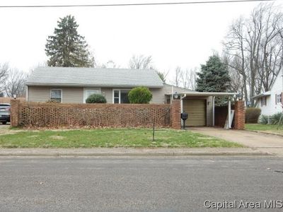 923 Hawley St, Taylorville, IL, 62568