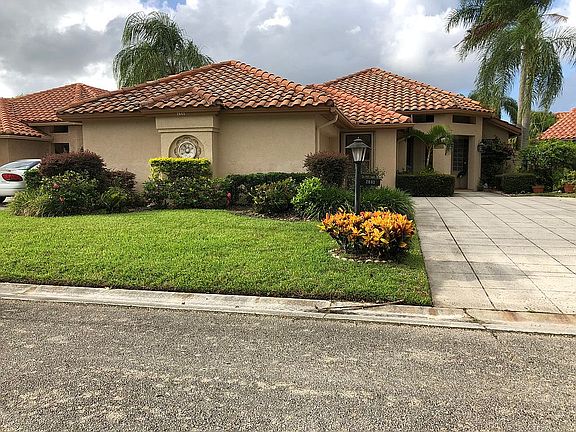 4th image of 2843 SW Mariposa Cir