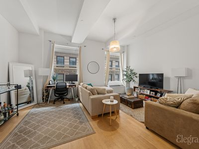 15 Broad St APT 1822, New York, NY, 10005